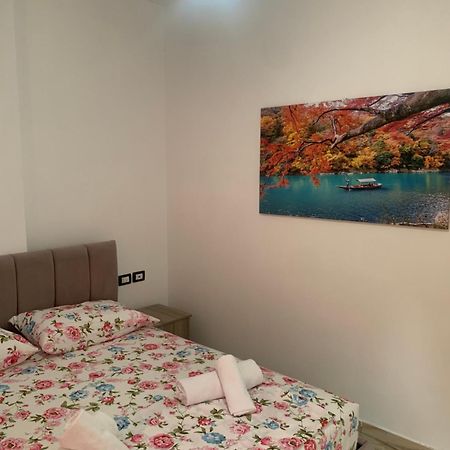 Adriatik Apartaments Sarandë Exterior foto