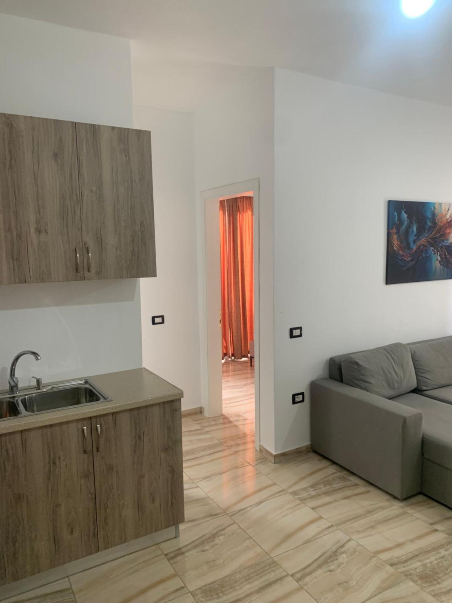 Adriatik Apartaments Sarandë Exterior foto