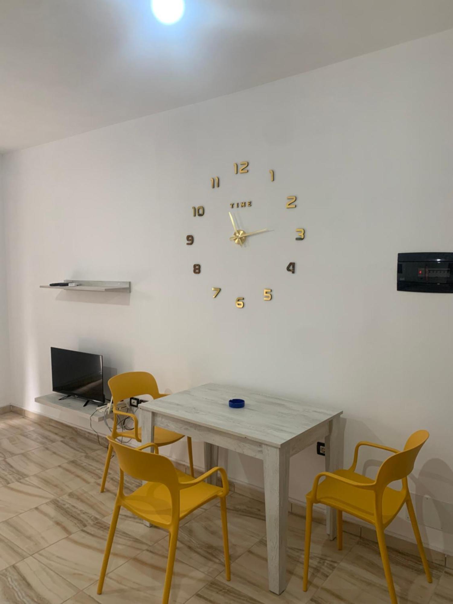 Adriatik Apartaments Sarandë Exterior foto