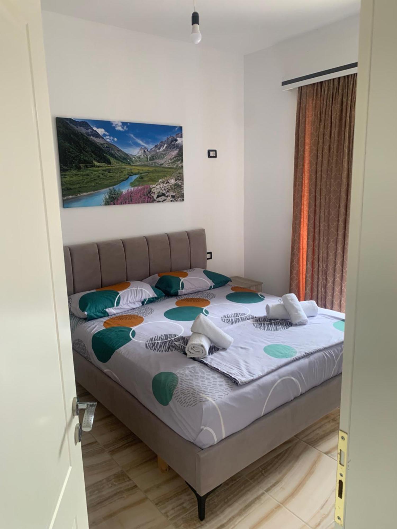 Adriatik Apartaments Sarandë Exterior foto